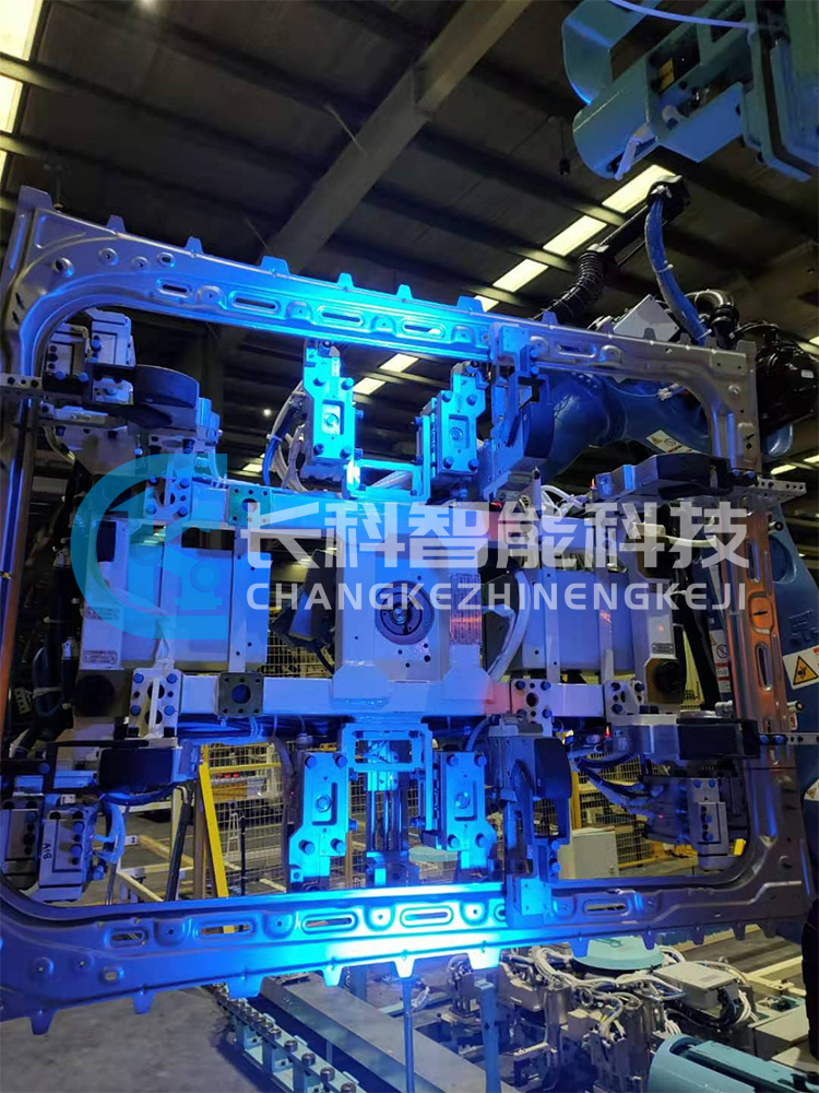 安川機器人汽車工作站系統集成 安川機器人汽車工作站系統集成