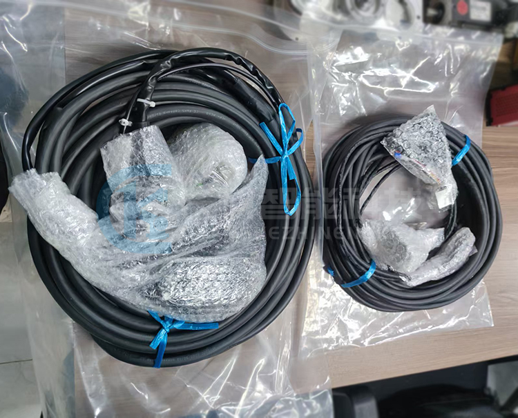 發那科線束A660-8015-T351 A660-8015-T927 發那科線束A660-8015-T351 A660-8015-T927