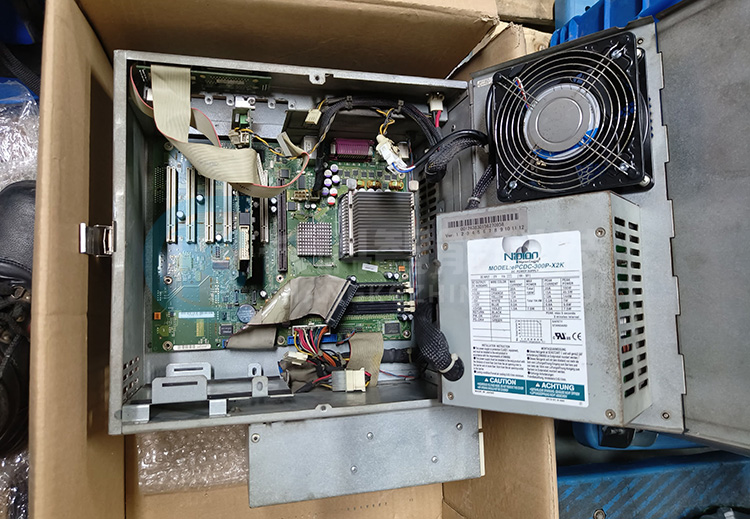 庫卡機器人KR C2主機箱00-180-791 庫卡機器人KR C2主機箱00-180-791